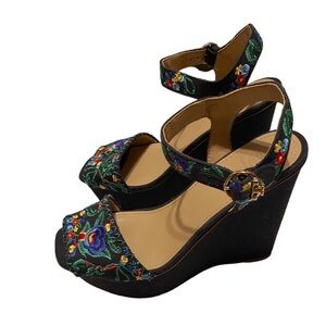 Tory Burch embroidered heels